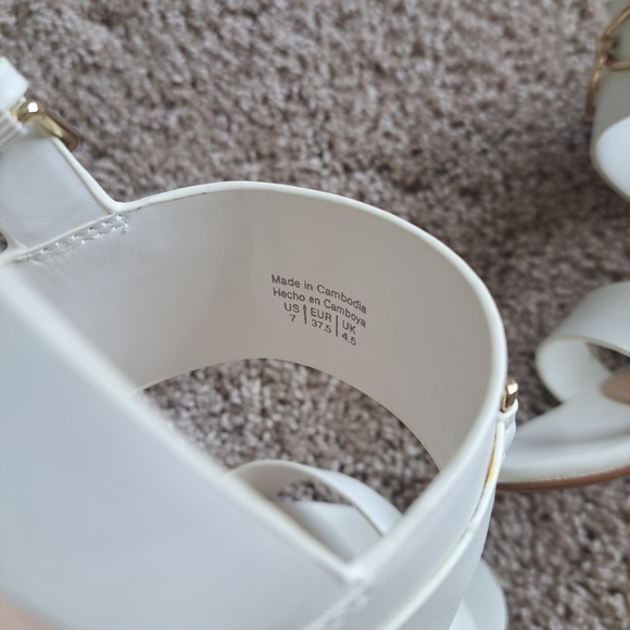 ALDO Fedorova White Gold Heels - Picture 2 of 7